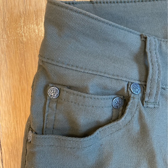 Prana pants, green with stitching details, size 2 short - Picture 4 of 9